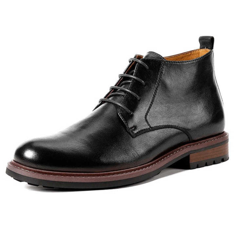 THE HAMPTON CHUKKA BOOTS